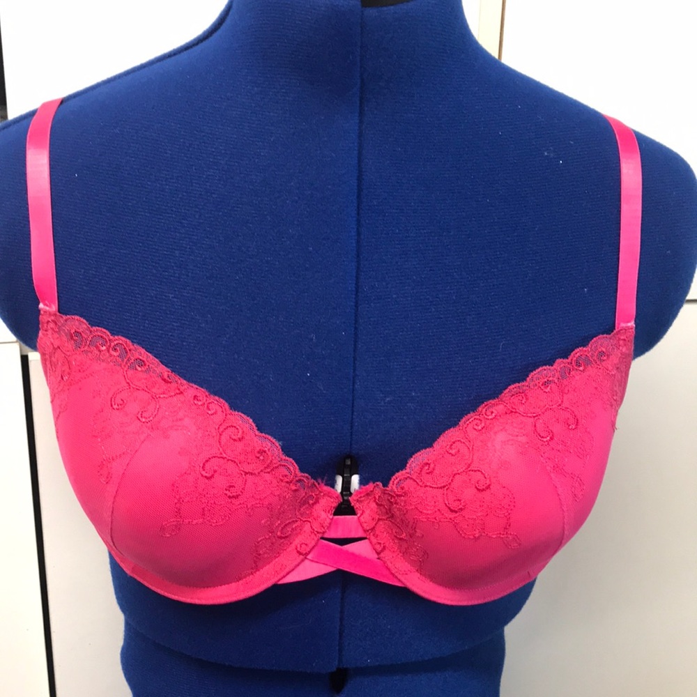 Vassarette Underwire Bra